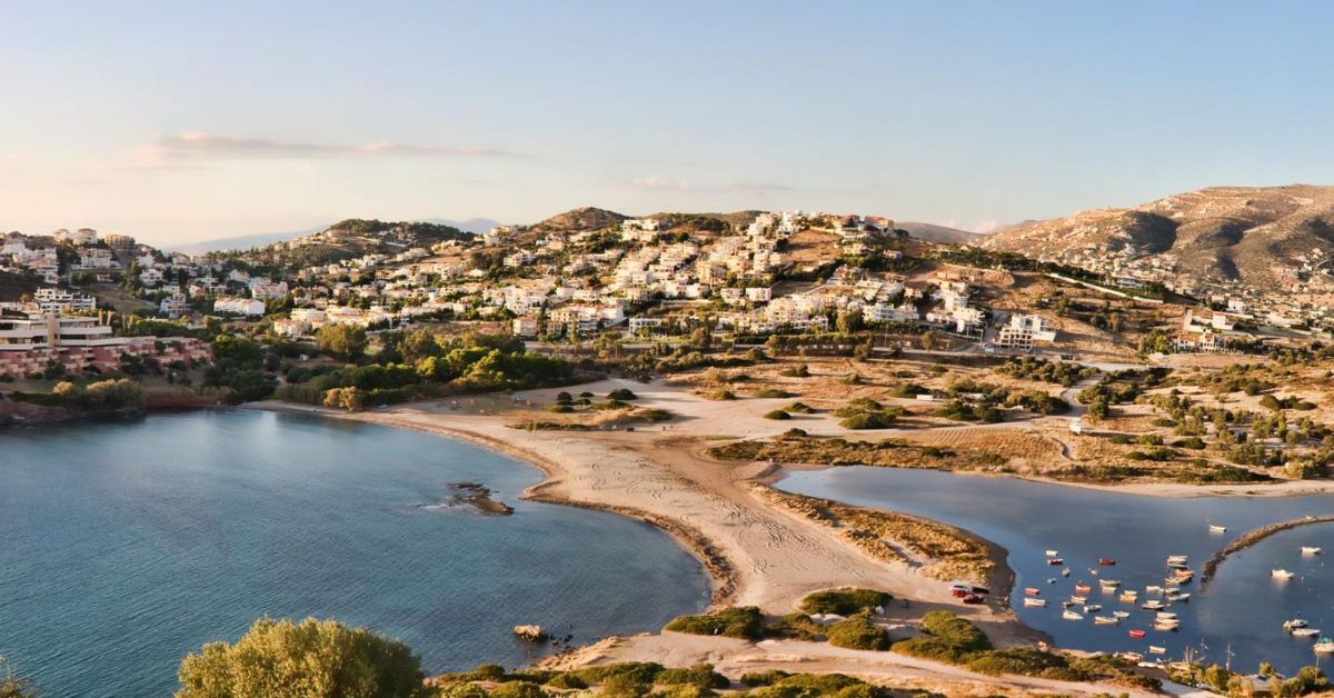 Ανάβυσσος παραλία Αγίου Νικολάου